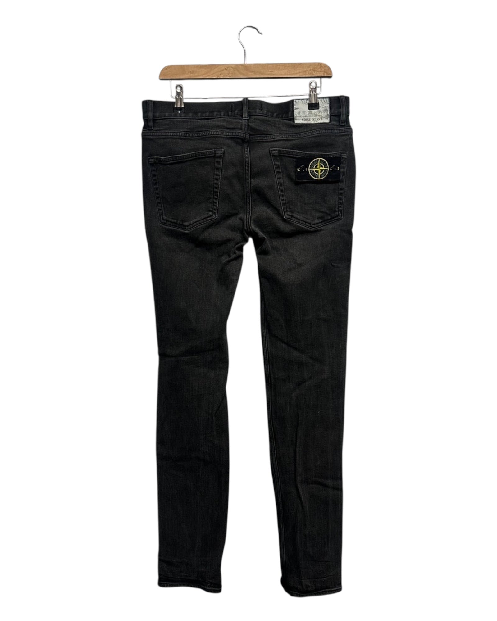 Badge Denim Jeans